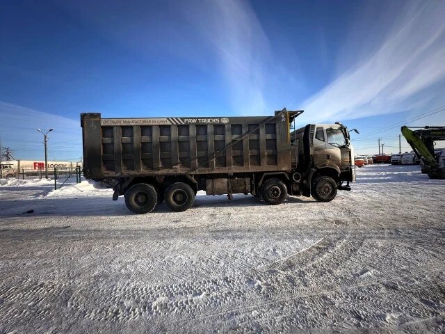 FAW J6 8x4 Самосвал — фото 2