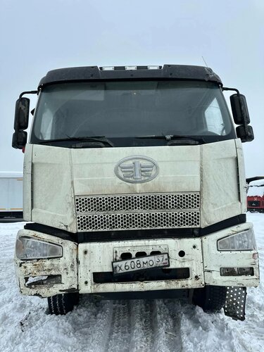 FAW J6 6x4 Самосвал