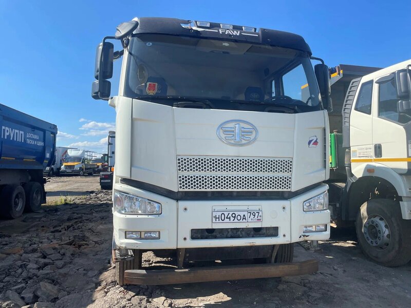 Феникс 78 на шасси FAW CA 3250 6x4 Бортовой с КМУ — фото 1