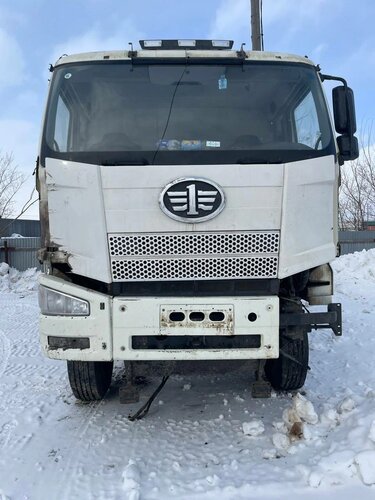 FAW J6 8x4 Самосвал