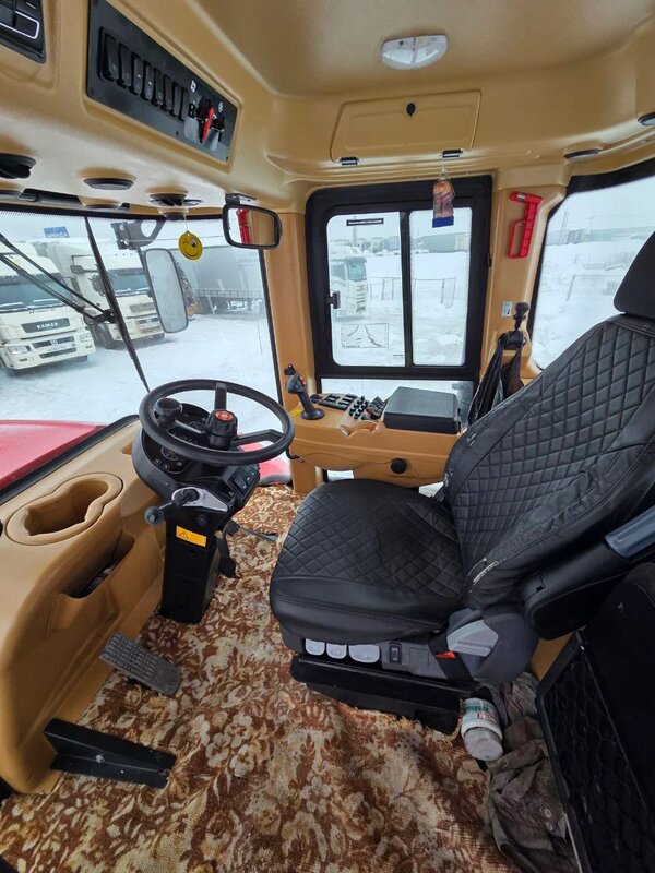 Петербургский тракторный завод Кировец К-742М Сельскохозяйственный трактор — фото 11