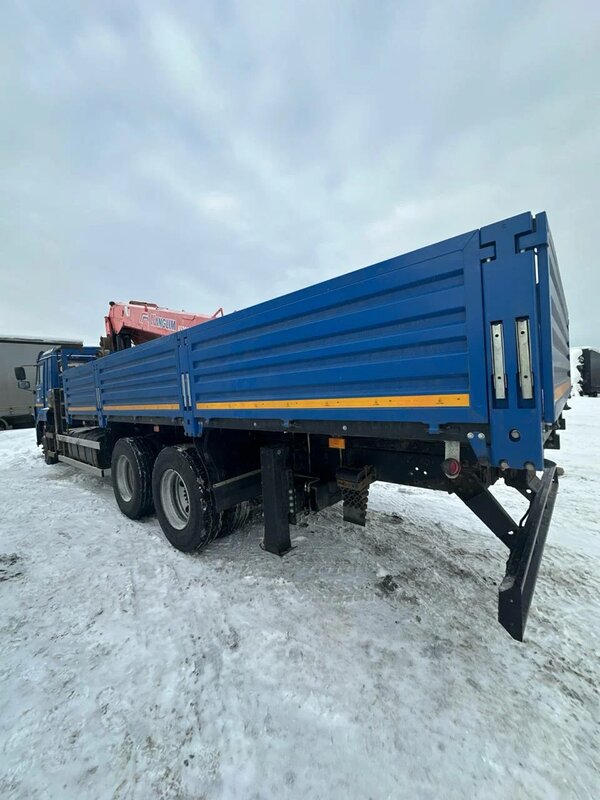 Строительные подъемные машины (СПМ) 7324 на шасси КамАЗ 65117 6x4 Бортовой с КМУ — фото 6