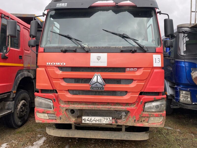 Howo ZZ 8x4 Самосвал — фото 1