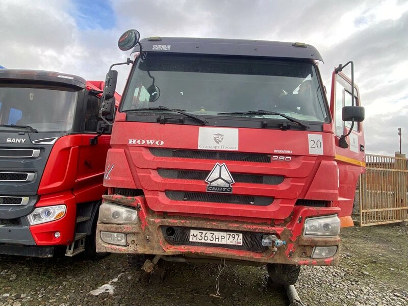 Howo ZZ 8x4 Самосвал — фото 1