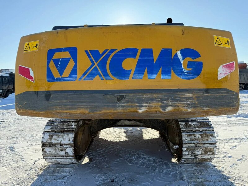 XCMG XE335 Экскаватор — фото 9