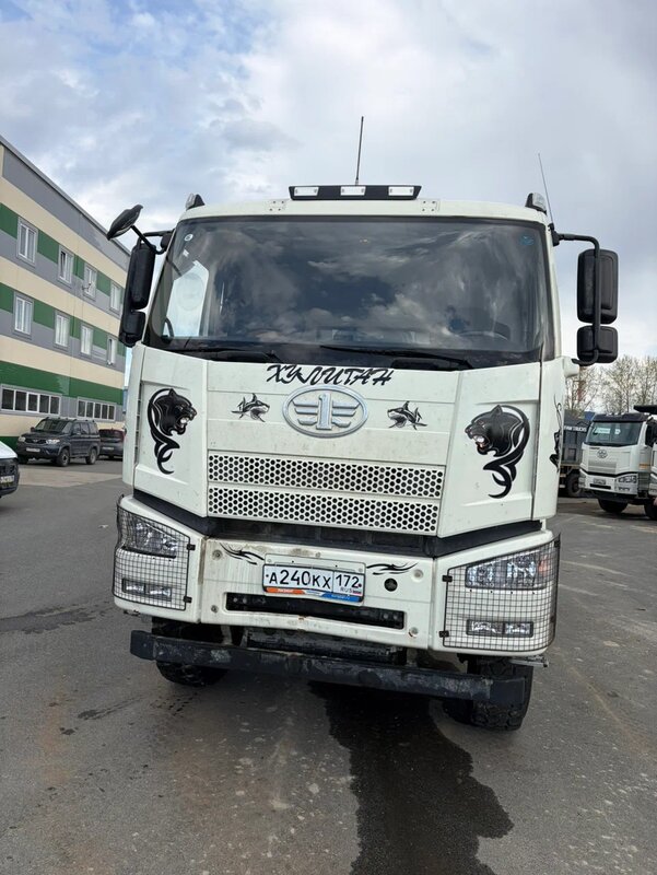 FAW J6 6x6 Самосвал — фото 1