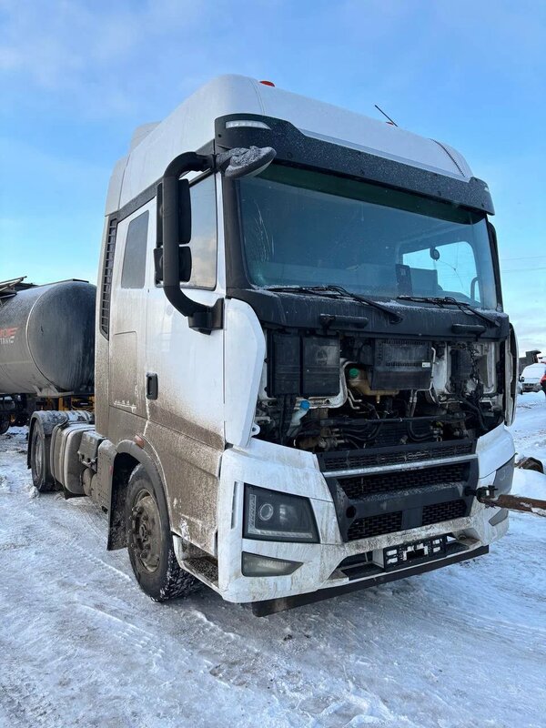 SANY D 4x2 Седельный тягач — фото 2