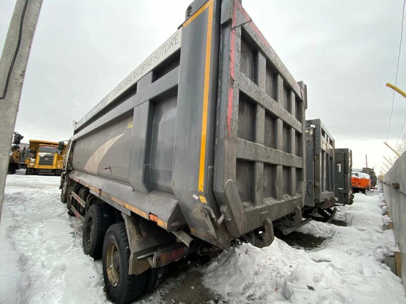 FAW J6 8x4 Самосвал — фото 3