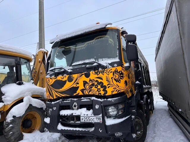 Renault K 8x4 Самосвал — фото 2