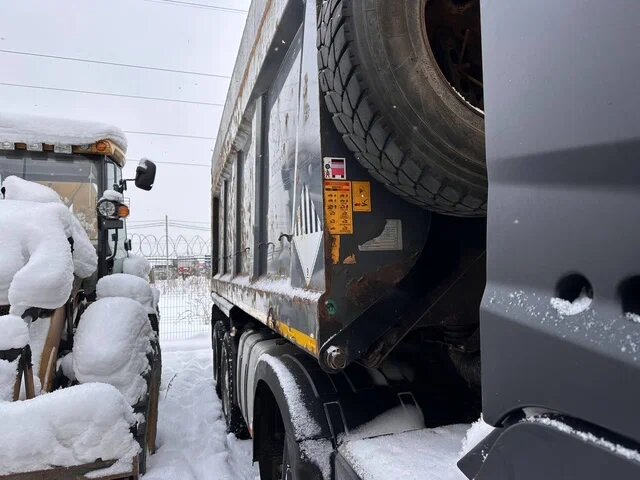 Renault K 8x4 Самосвал — фото 4