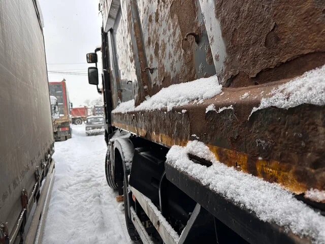 Renault K 8x4 Самосвал — фото 6