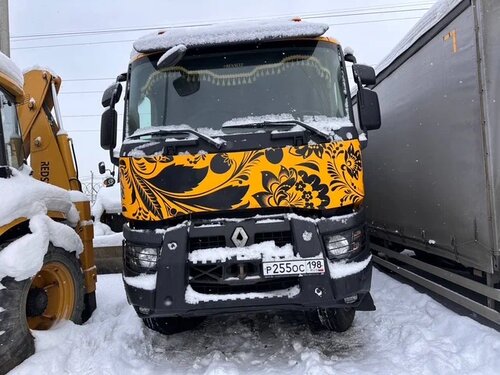 Renault K 8x4 Самосвал