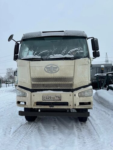 FAW J6 6x6 Самосвал