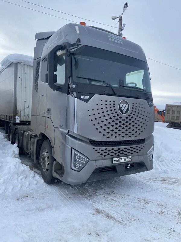 Foton AUMAN Galaxy 6x4 Седельный тягач — фото 3