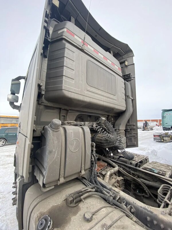 Foton AUMAN Galaxy 6x4 Седельный тягач — фото 9