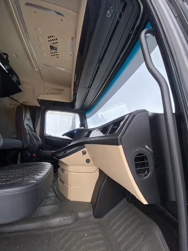Foton AUMAN Galaxy 6x4 Седельный тягач — фото 12