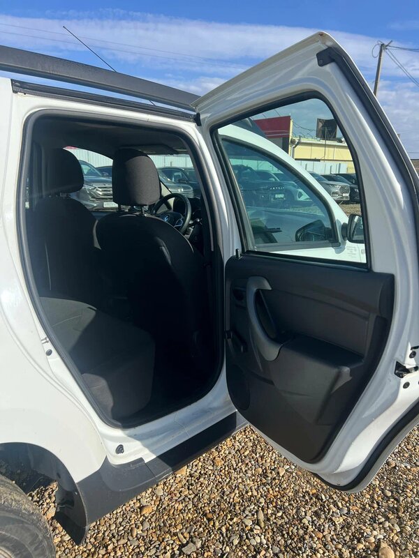 Renault DUSTER — фото 12