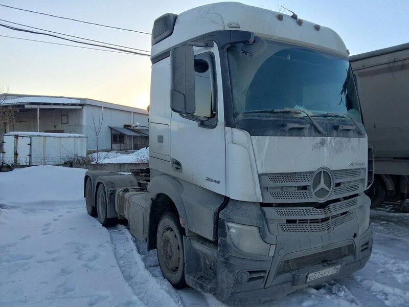 Mercedes-Benz Actros 6x4 Седельный тягач — фото 2