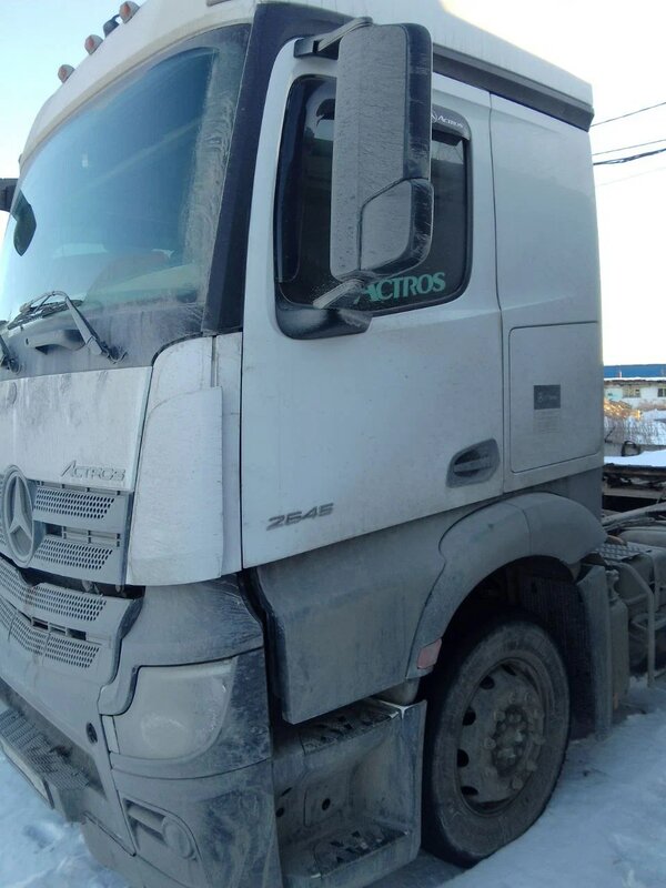 Mercedes-Benz Actros 6x4 Седельный тягач — фото 3