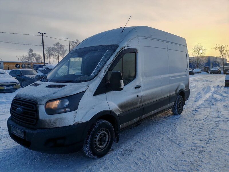 Ford TRANSIT Цельнометаллический — фото 3