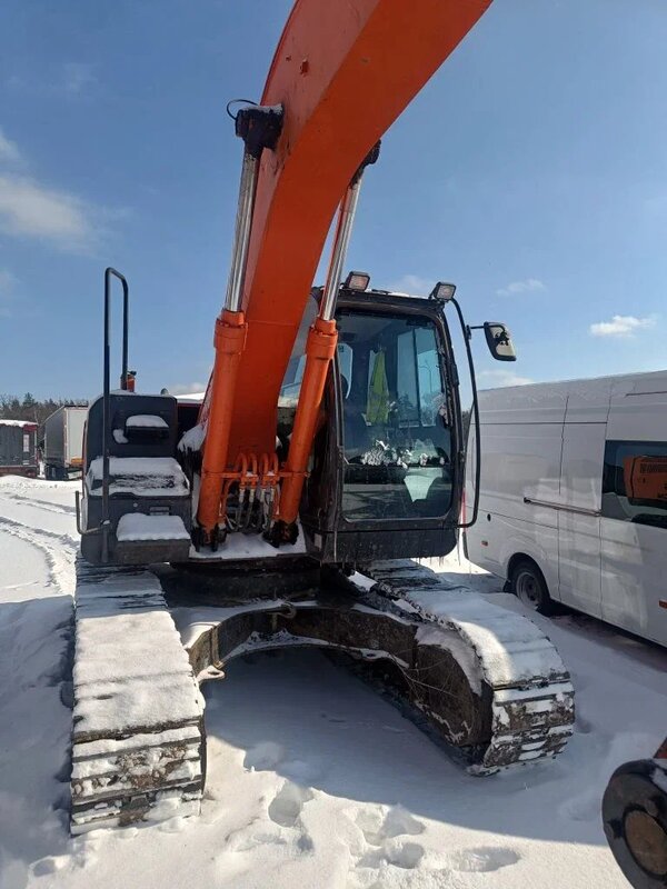 HITACHI ZX180 Экскаватор — фото 2