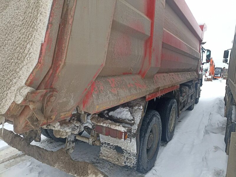 SITRAK C7H 8x4 Самосвал — фото 3