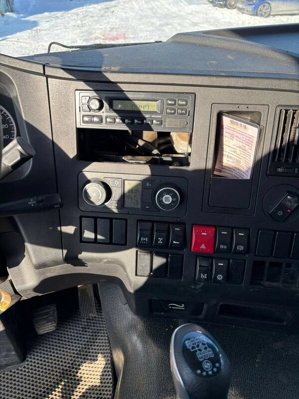 Shacman (Shaanxi) SX 6x4 Самосвал — фото 10