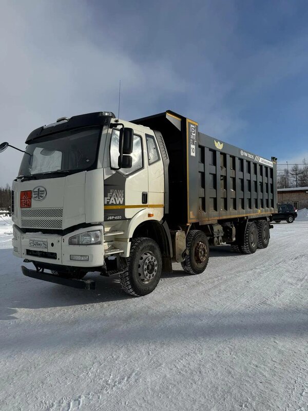 FAW J6 8x4 Самосвал — фото 2