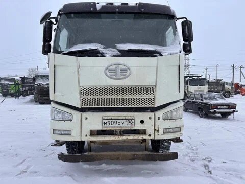 FAW CA 3310 8x4 Самосвал — фото 1
