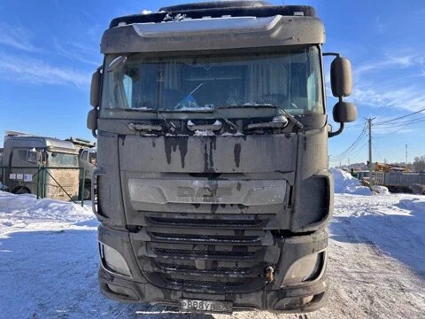 DAF XF 4x2 Седельный тягач