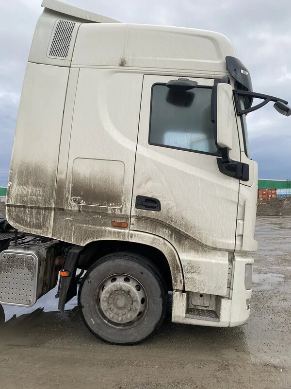 DongFeng GX 6x4 Седельный тягач — фото 2
