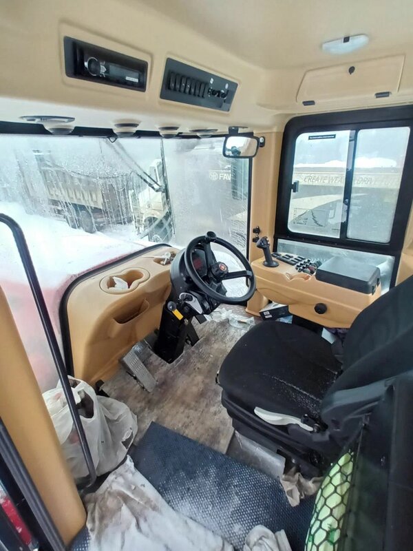 Петербургский тракторный завод Кировец К-742М Сельскохозяйственный трактор — фото 5