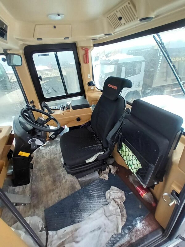 Петербургский тракторный завод Кировец К-742М Сельскохозяйственный трактор — фото 6
