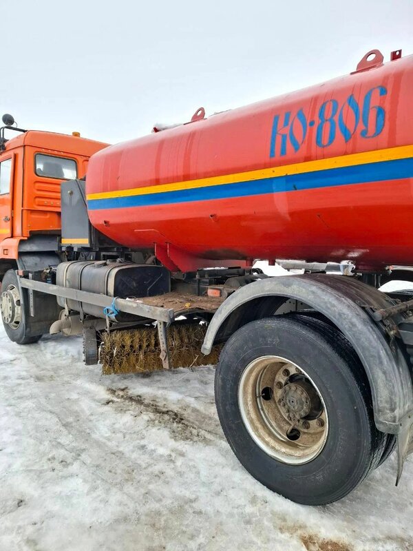 АО Мценский завод "Коммаш" КО-829Д1 на шасси КамАЗ 53605 4x2 КДМ — фото 6