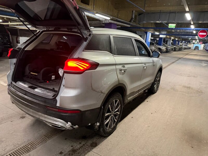 Geely Atlas Pro — фото 4