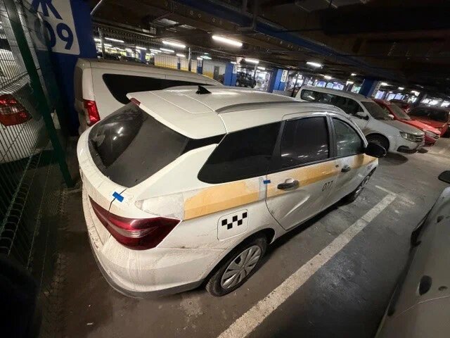 LADA VESTA SW — фото 4