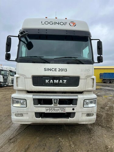 КамАЗ 5490 4x2 Седельный тягач