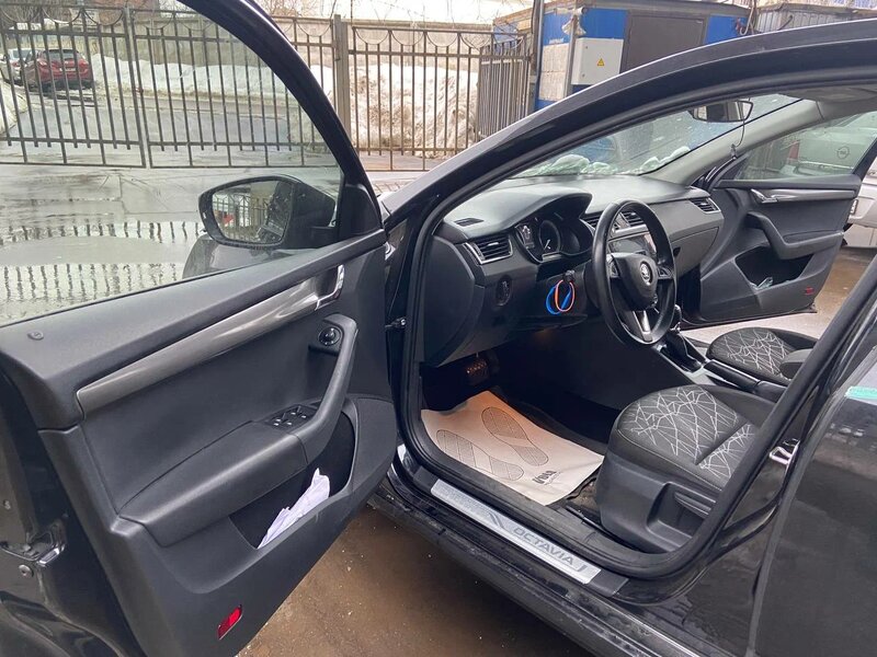 Skoda OCTAVIA — фото 10