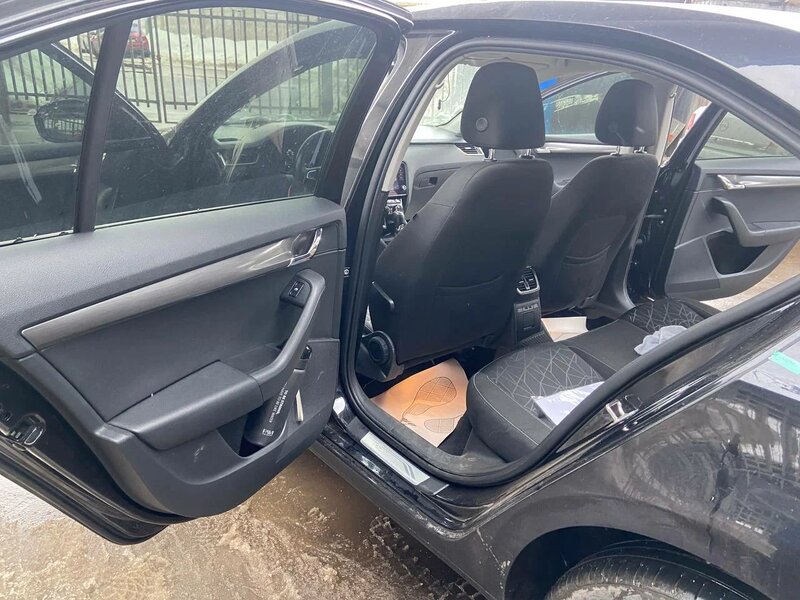 Skoda OCTAVIA — фото 11
