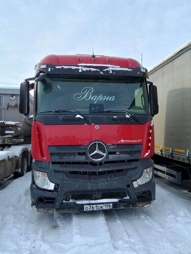 Mercedes-Benz Actros 6x4 Седельный тягач