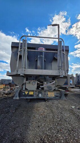 Grunwald 9453 Полуприцеп самосвальный