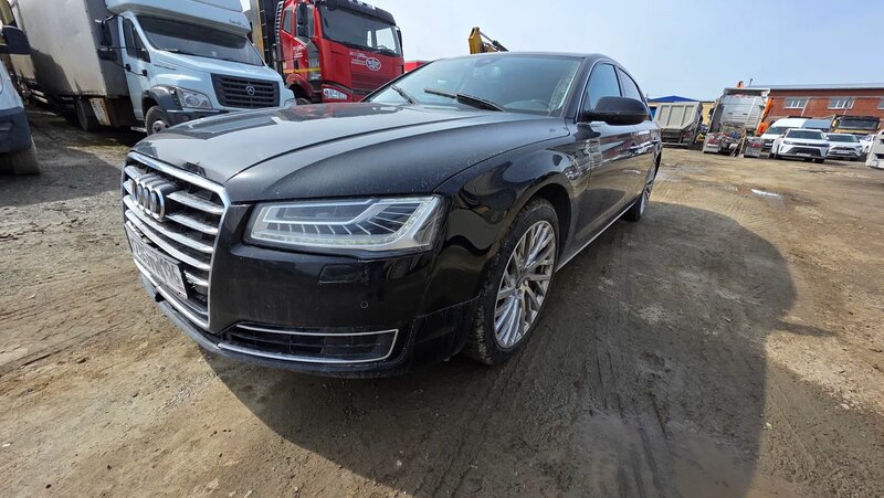 Audi A8L — фото 3