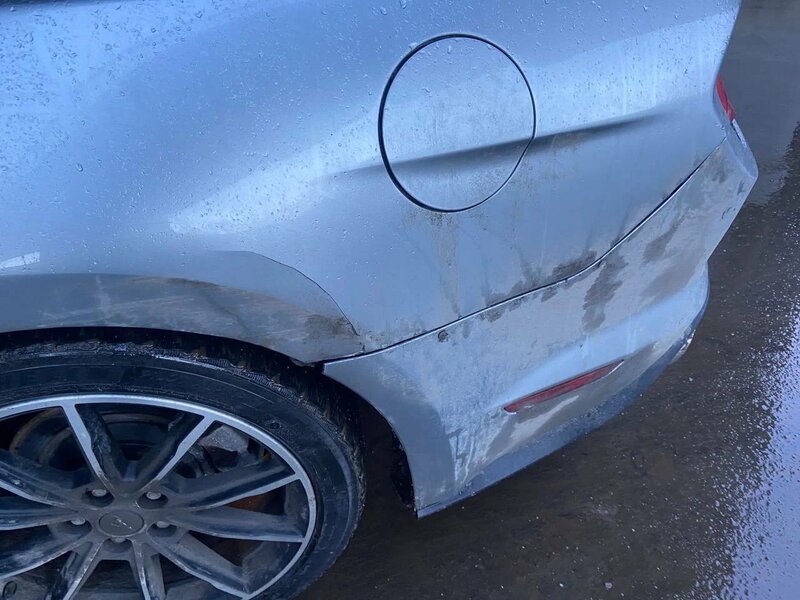 Ford Mustang — фото 14