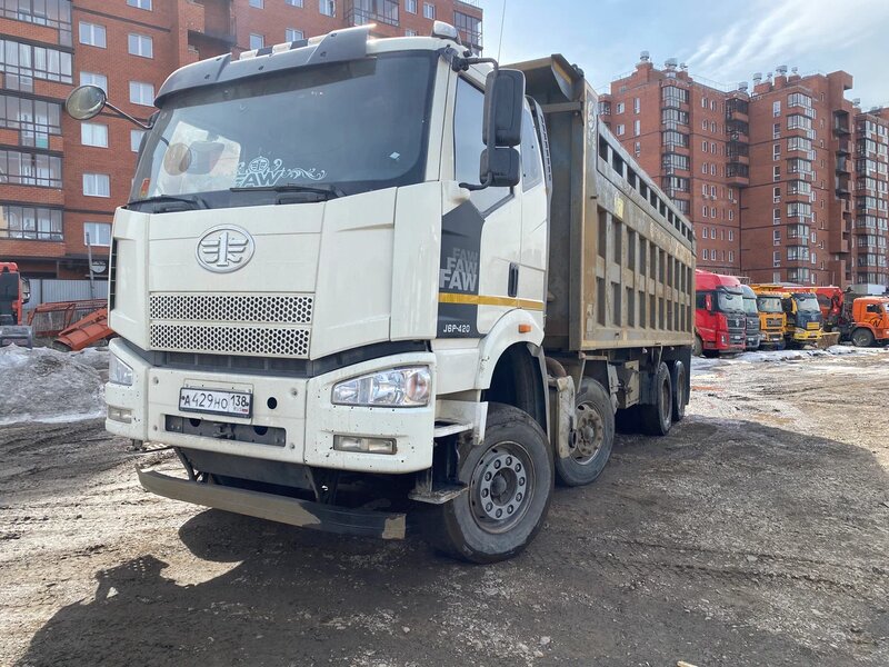 FAW CA 3310 8x4 Самосвал — фото 2