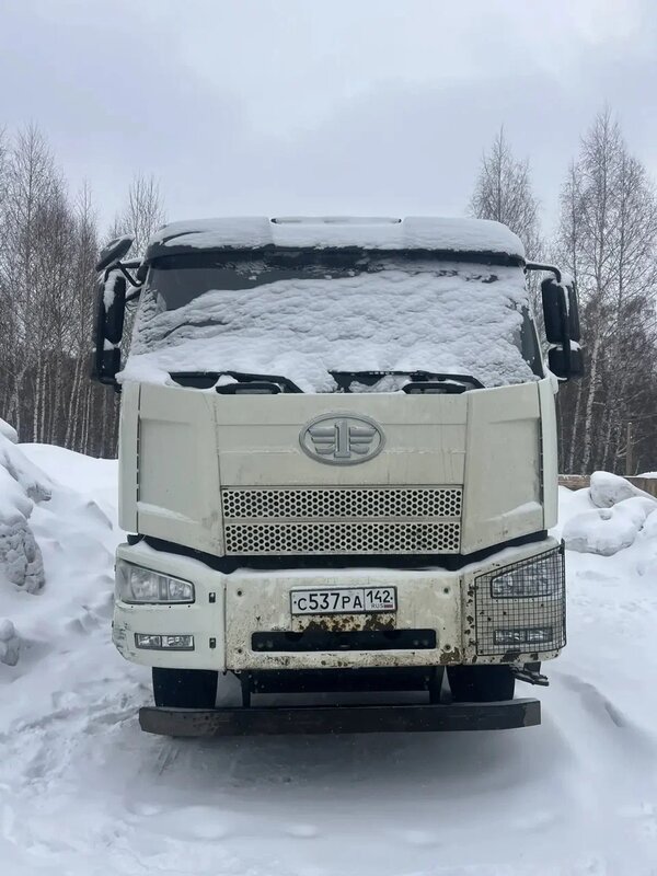 FAW J6 8x4 Самосвал — фото 1