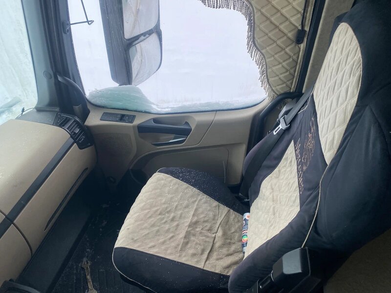 Mercedes-Benz ACTROS 4x2 Седельный тягач — фото 4