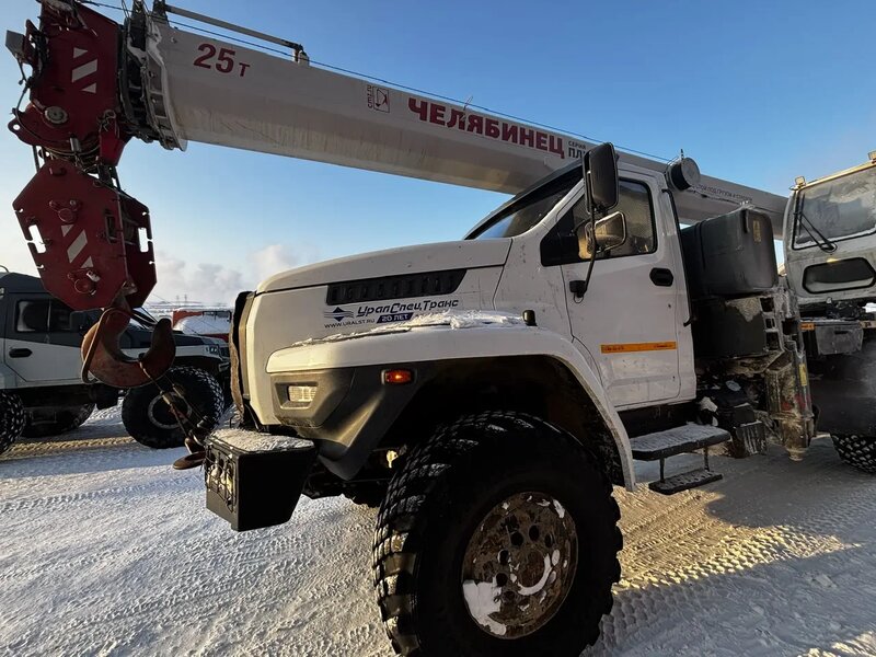 Челябинский механический завод (ЧМЗ) КС-5573 на шасси Ural NEXT 4320 6x6 Автокран — фото 2