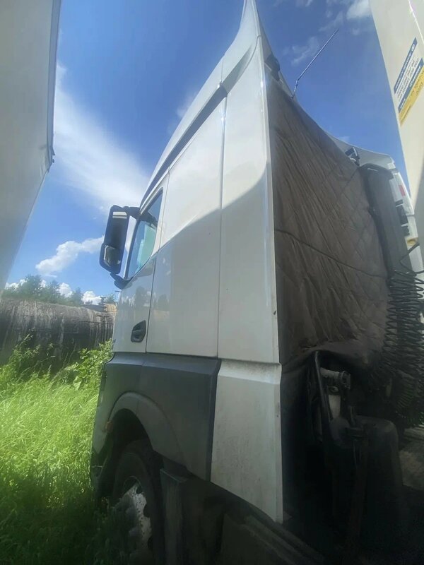 Mercedes-Benz ACTROS 4x2 Седельный тягач — фото 4