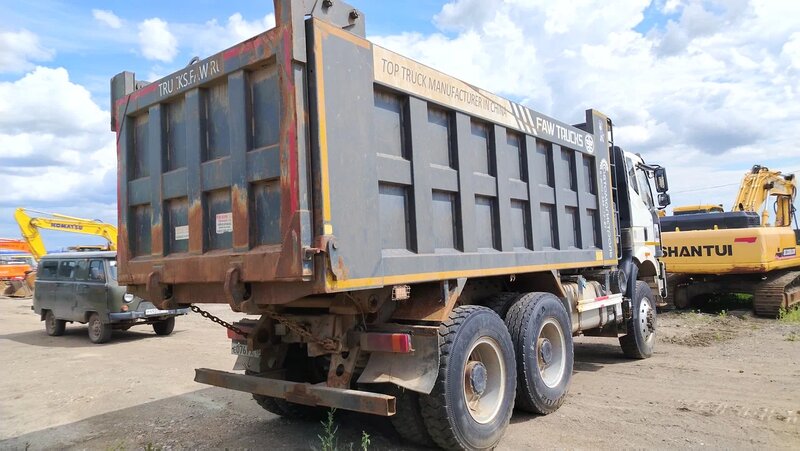 FAW J6 6x6 Самосвал — фото 5