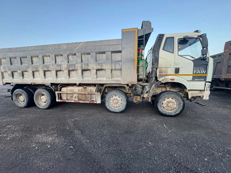 FAW J6 8x4 Самосвал — фото 3
